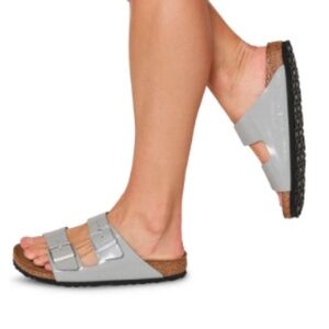 Birkenstock Arizona Slide Sandals- Grey patent size 37-6/6,5